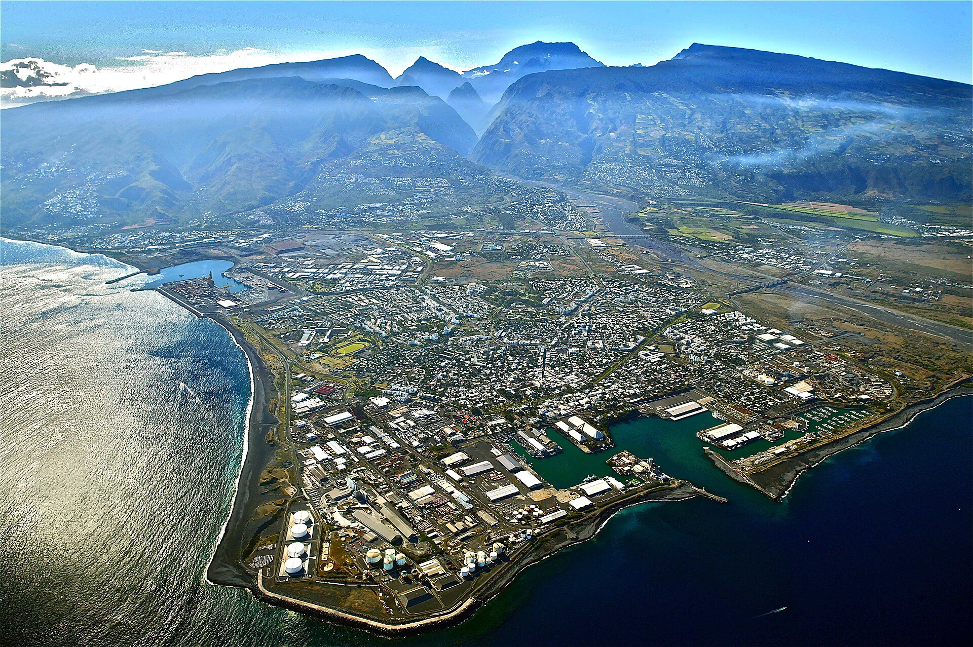 Vue aérienne du Port