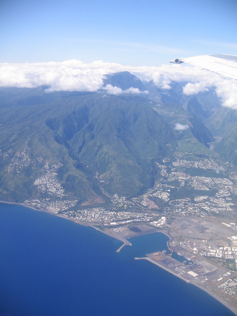 Vue sur La Possession et son littoral