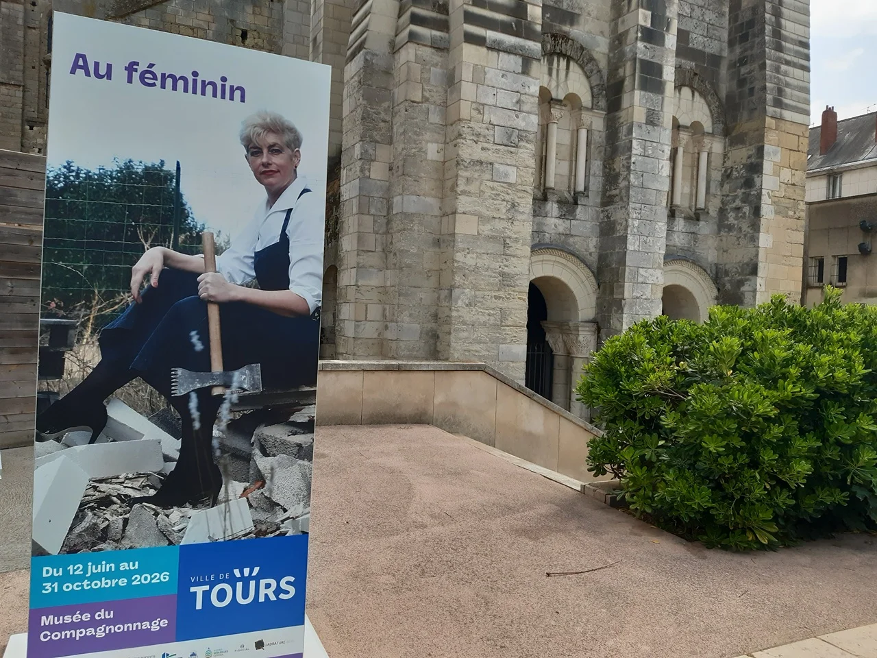 Exposition : Au féminin