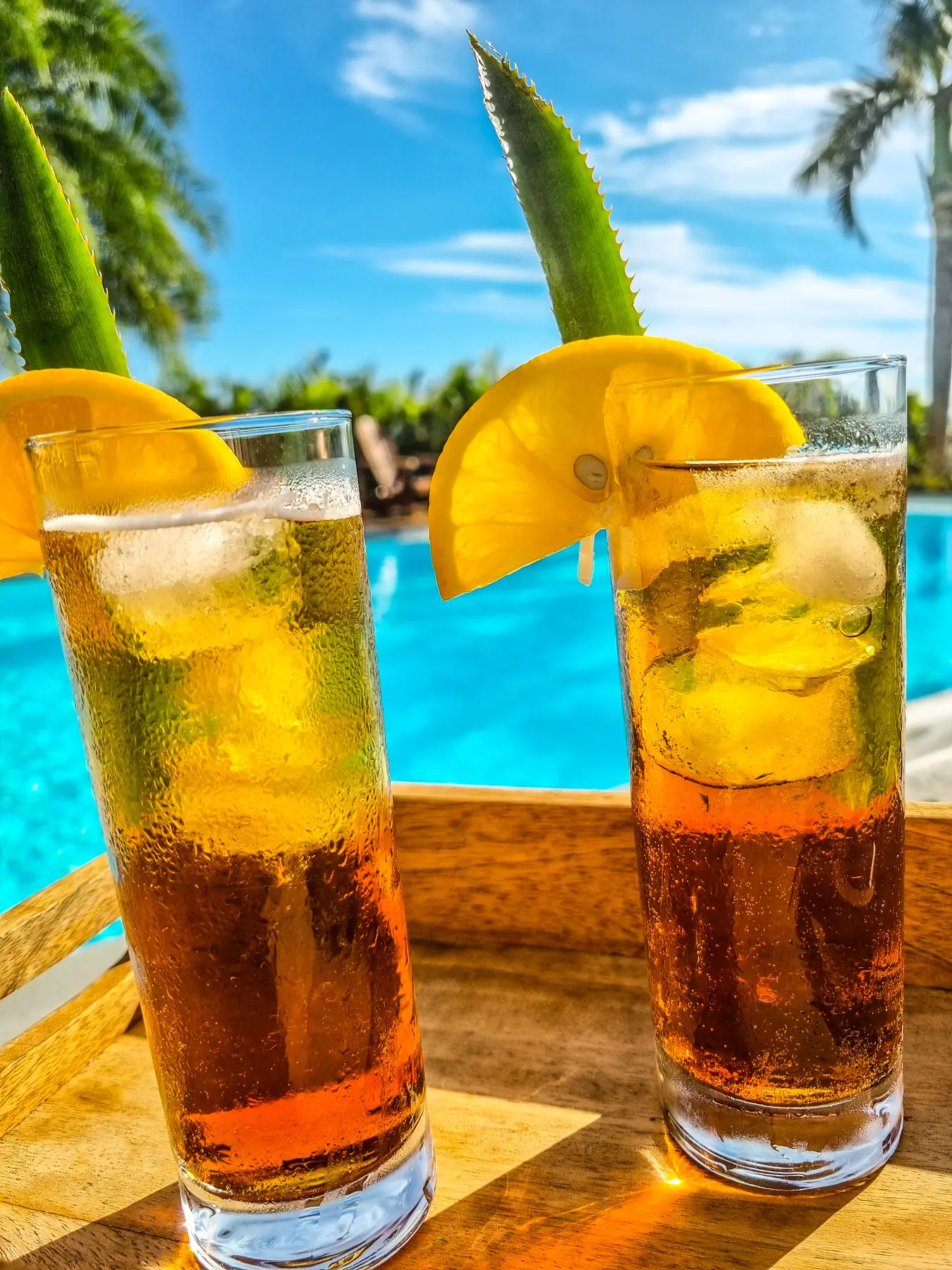 Relax au bord de la piscine