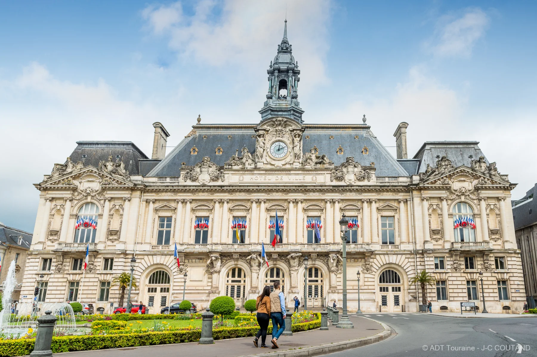 Visite de l'hôtel de ville de Tours