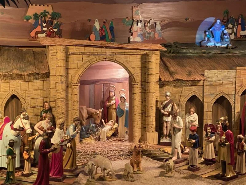 Crèche mécanique & Le Chemin des Crèches du Monde